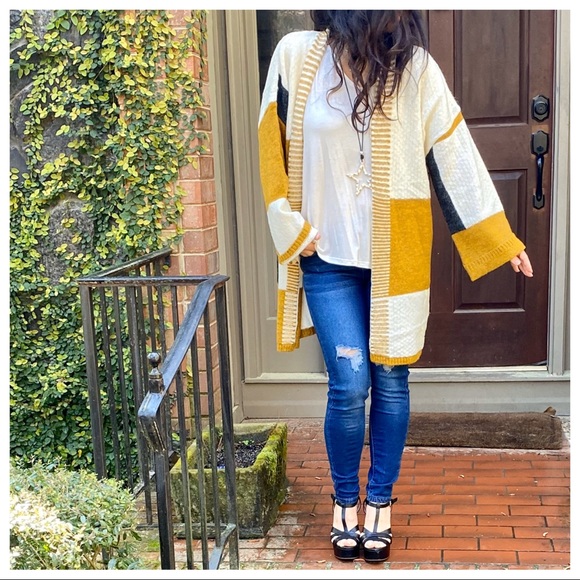 ✨LAST ONE✨Boho Chic Color Block Knit Cardigan - Picture 4 of 8